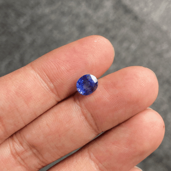 2.03 Ct Unheated Cornflower Blue Sapphire