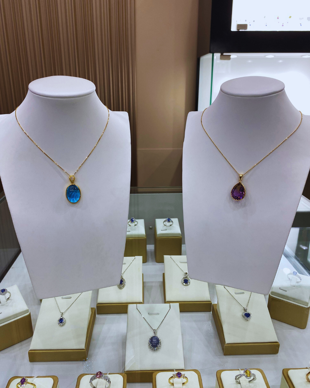 Gem & Jewelry