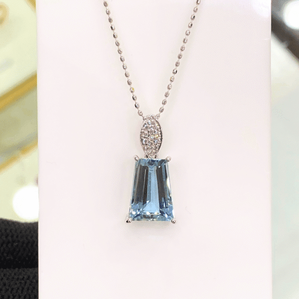 2.44 Ct Aquamarine & 0.04 Ct Diamond Pendant in 18K White Gold