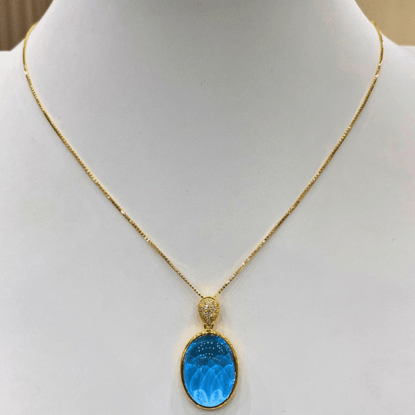 16.07 Ct Blue Topaz & 0.06 Ct Diamond Pendant in 18K Gold