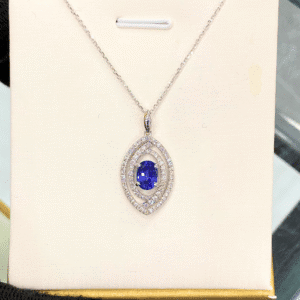 Pendant 18