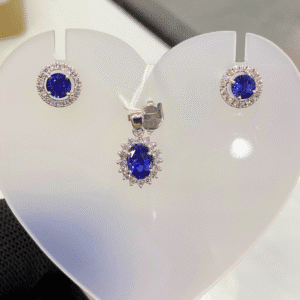 Pendant 19